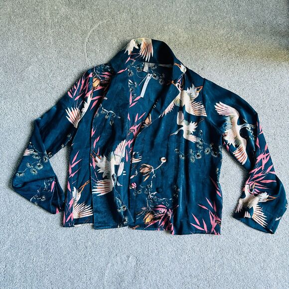 NWT ASOS Blue Swan Silky Smooth Button Up Cropped Oversized Blazer Kimono US 6 - Picture 1 of 11
